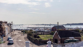 Reel Time - Beautiful Townhouse a Stone's Throw from Poole Quay